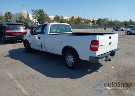 2005 Ford F-150 Stx/Xl/Xlt z USA, uszkodzony, nr VIN 1FTRF12W05NB86548